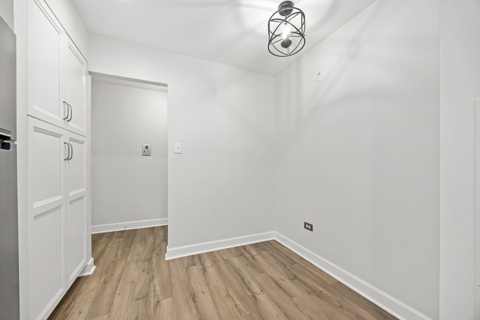 3915 Saratoga Avenue Unit: H214