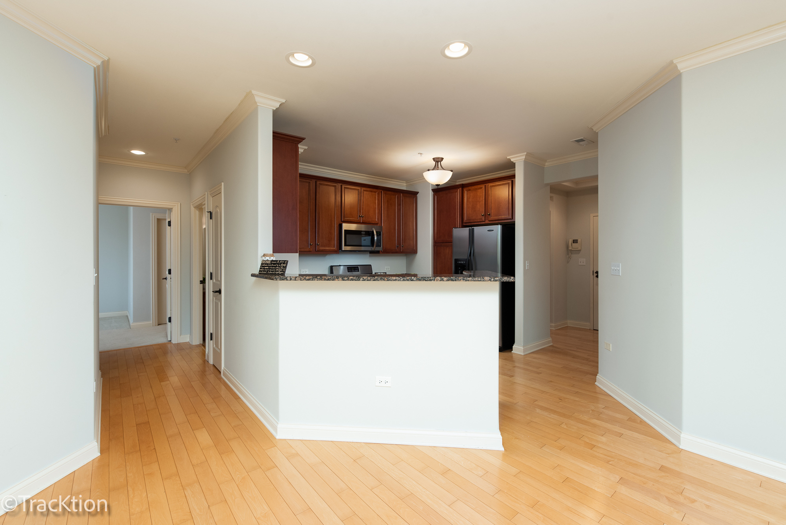 229 S MAIN Street Unit: 2D