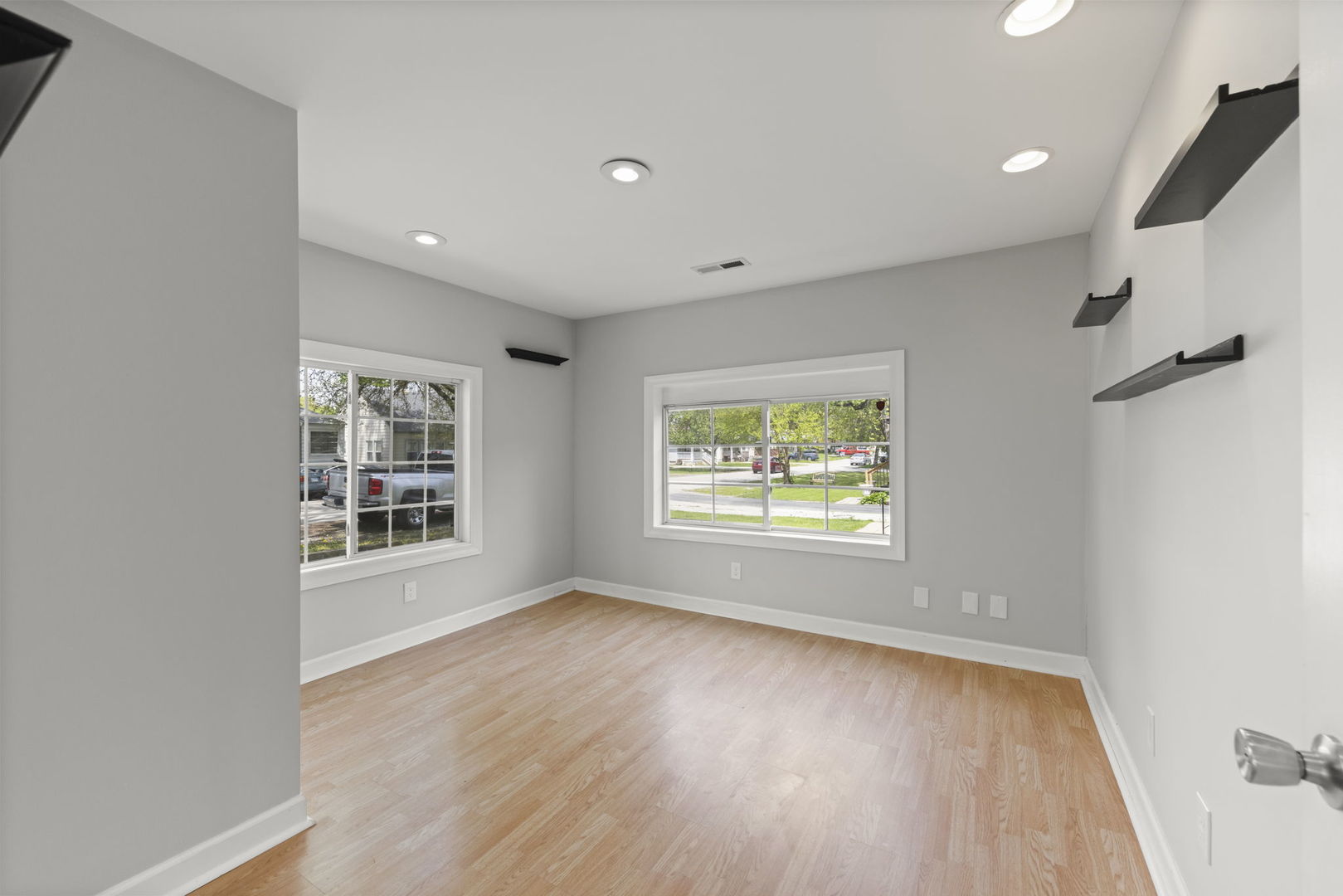 120 Anderson Avenue