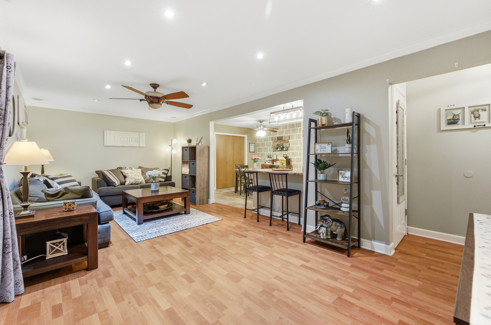 20224 S Frankfort Square Road Unit: G