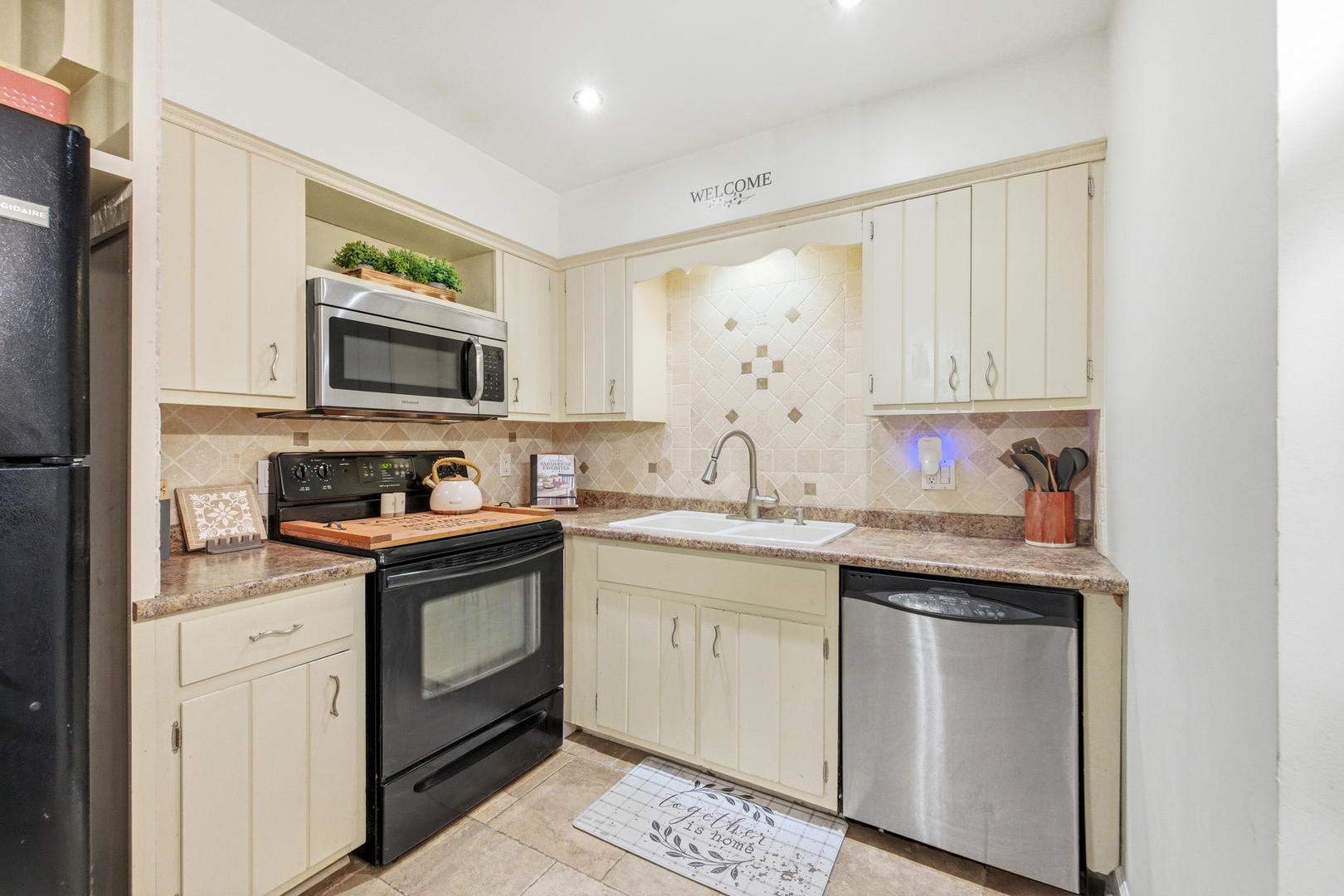 20224 S Frankfort Square Road Unit: G