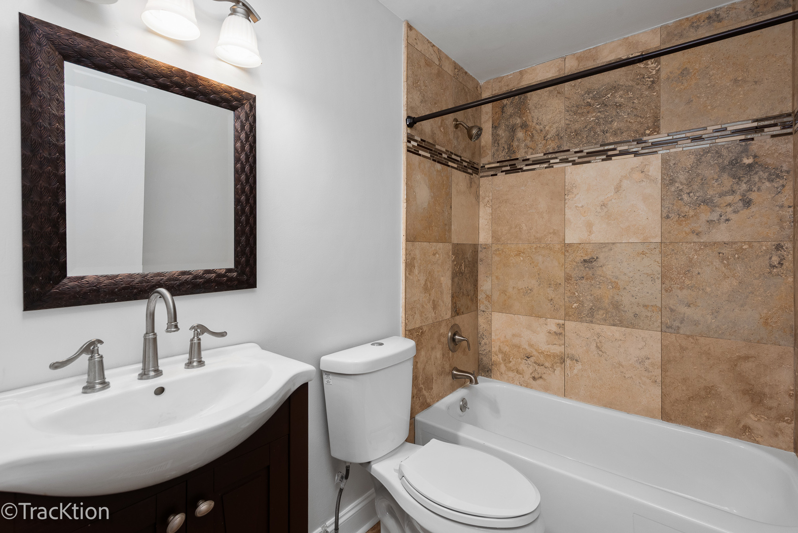 29W425 THORNWOOD Lane