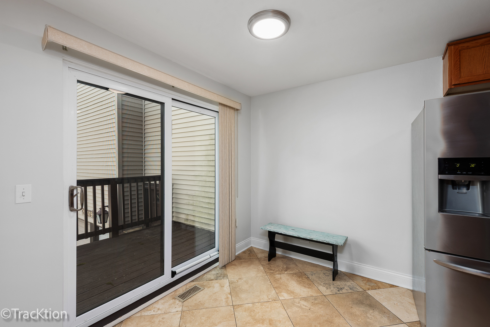 29W425 THORNWOOD Lane