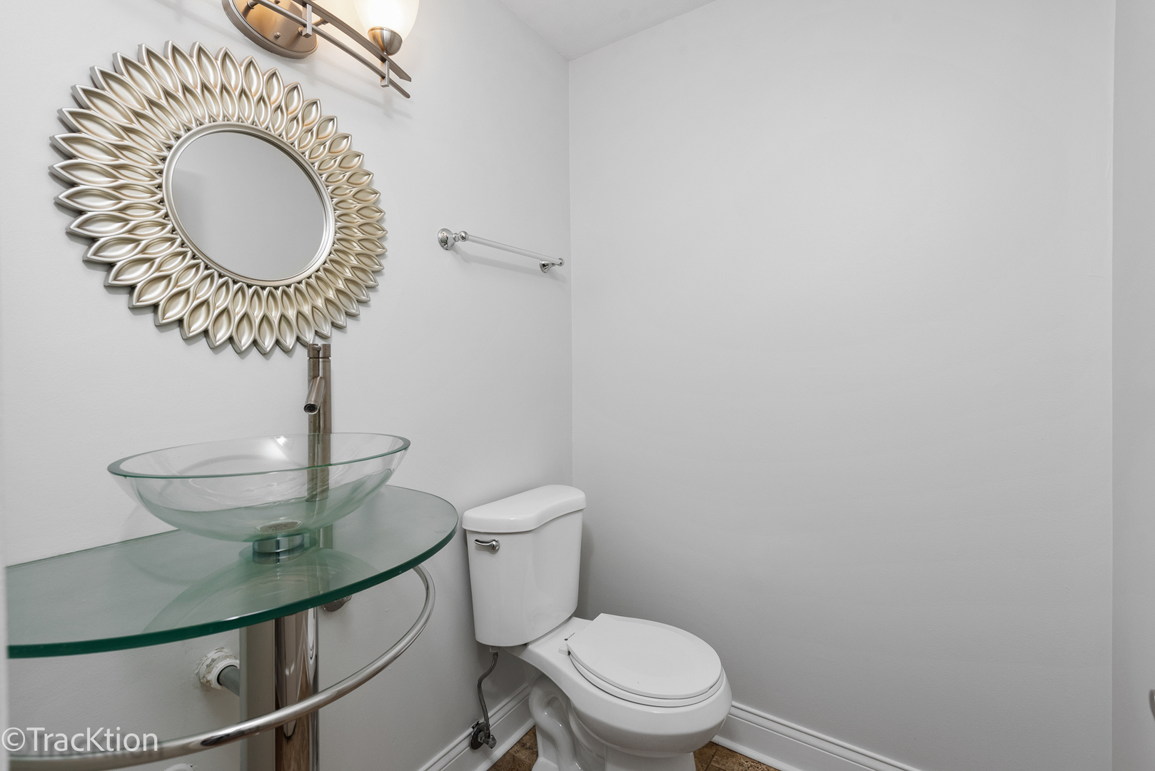 29W425 THORNWOOD Lane