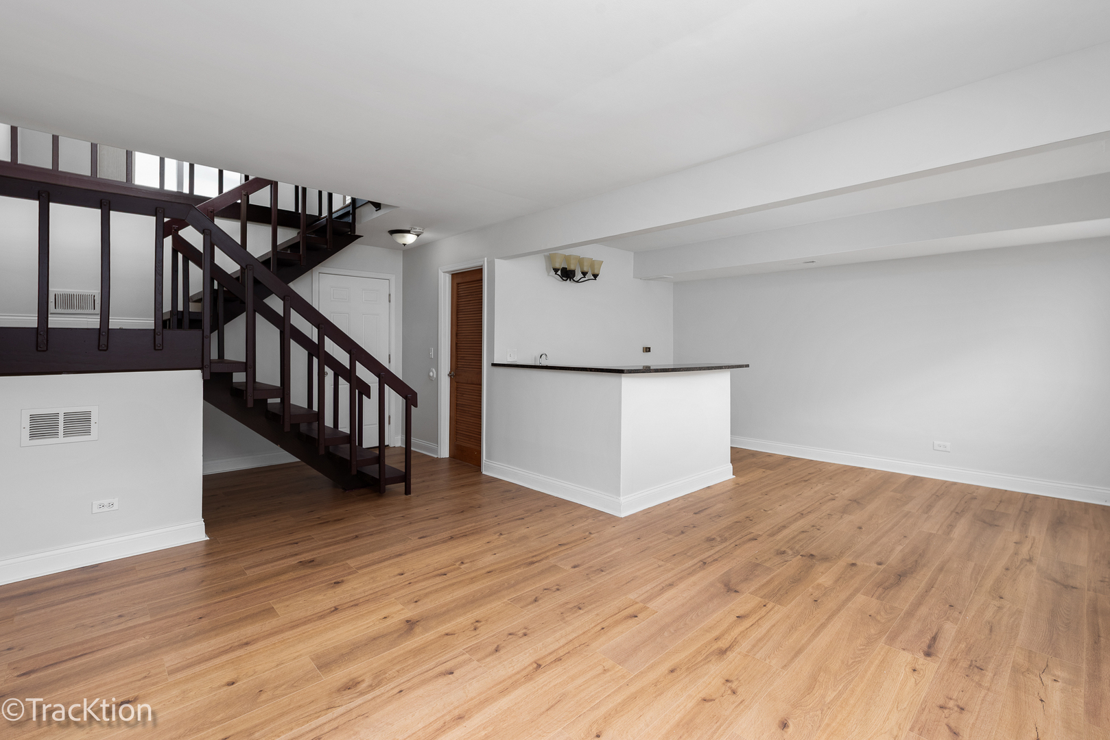 29W425 THORNWOOD Lane