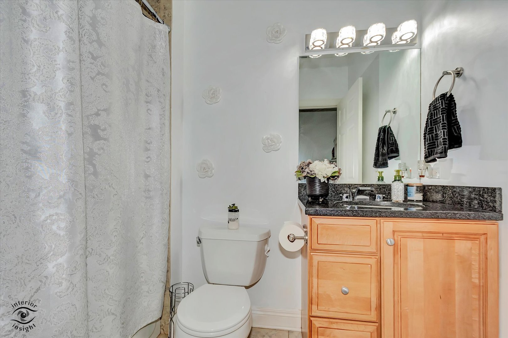 4330 N Neva Avenue Unit: 202
