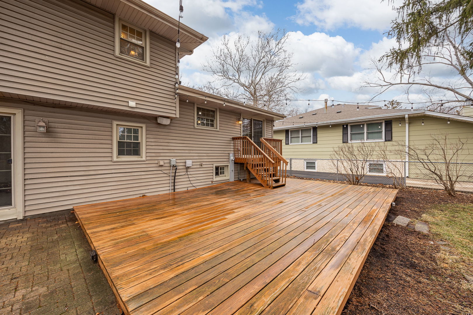 4817 Stonewall Avenue