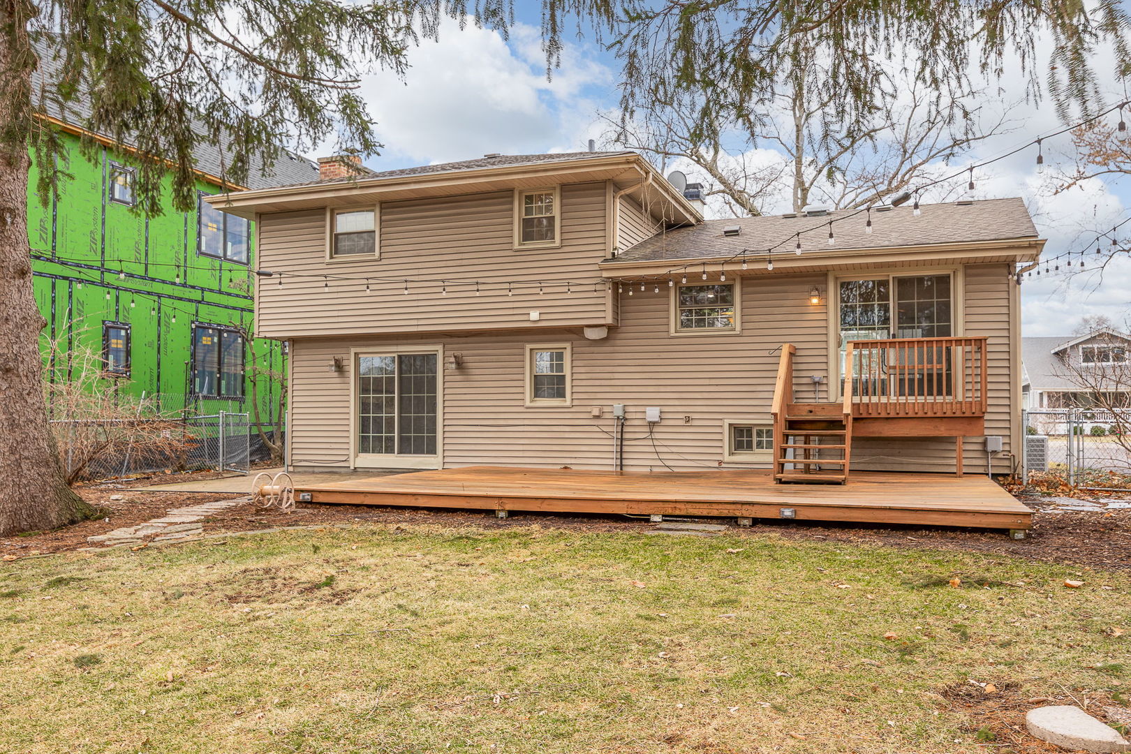 4817 Stonewall Avenue