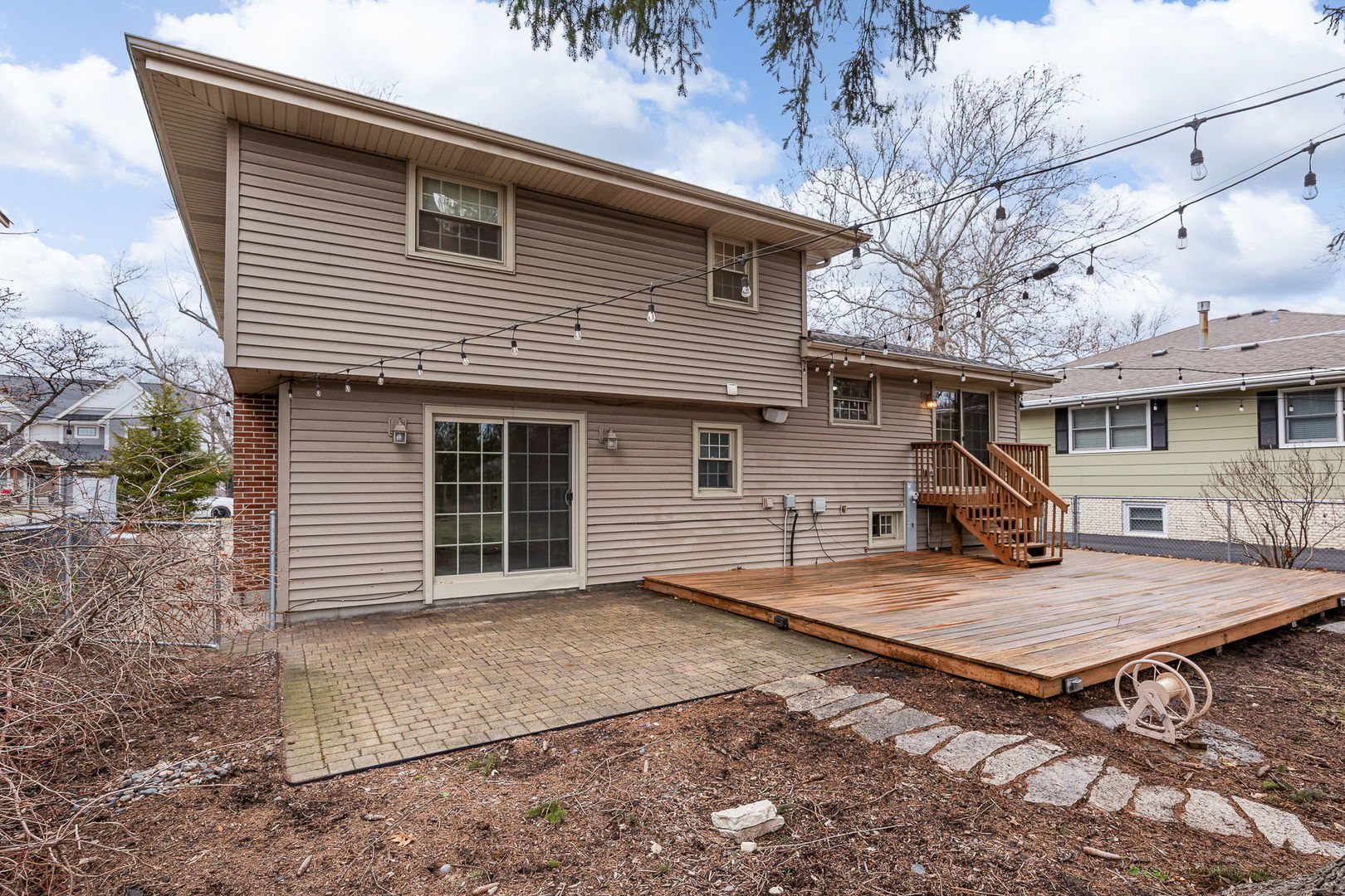4817 Stonewall Avenue