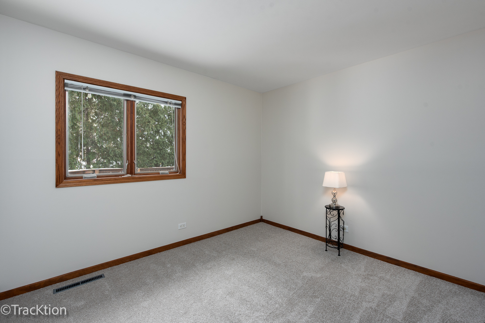 6724 Meadowcrest Drive