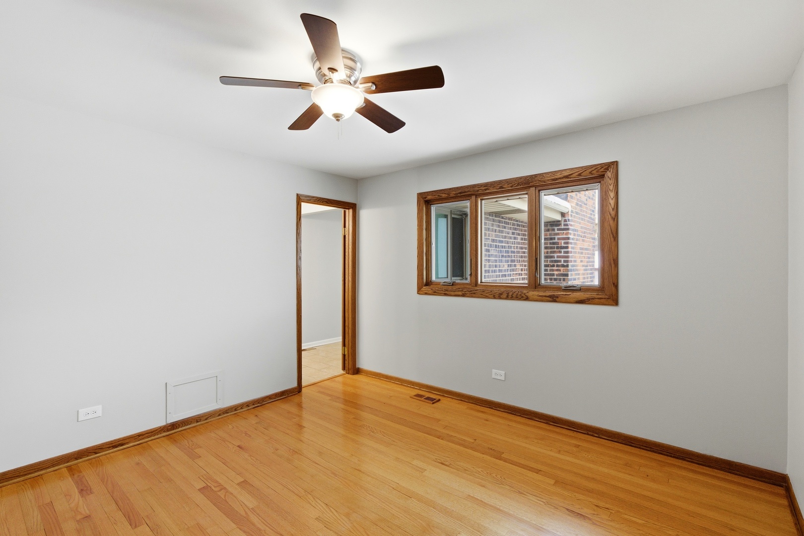 581 Victoria Lane