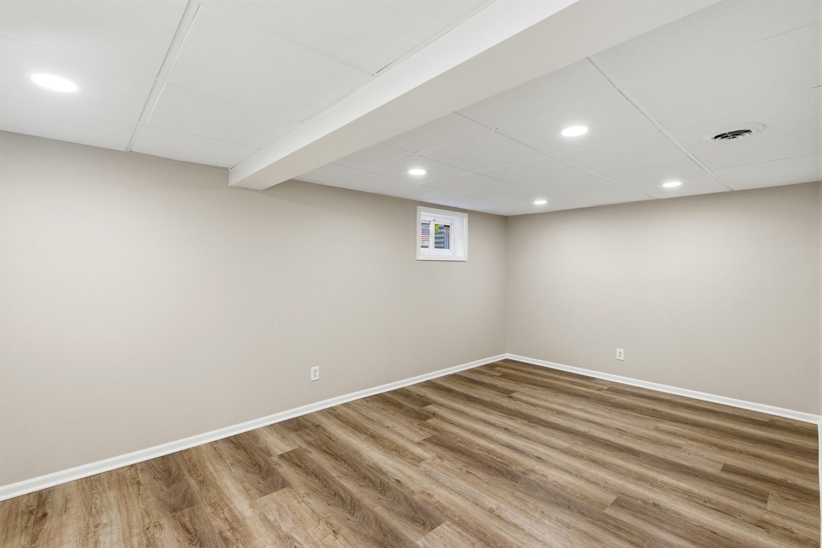 581 Victoria Lane
