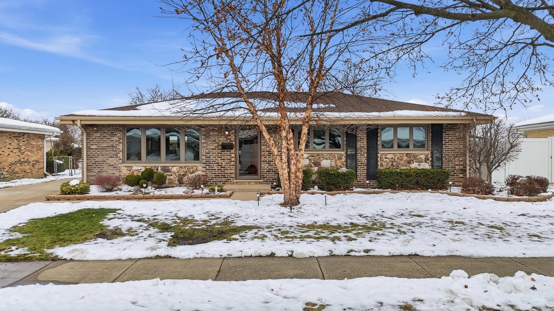 581 Victoria Lane