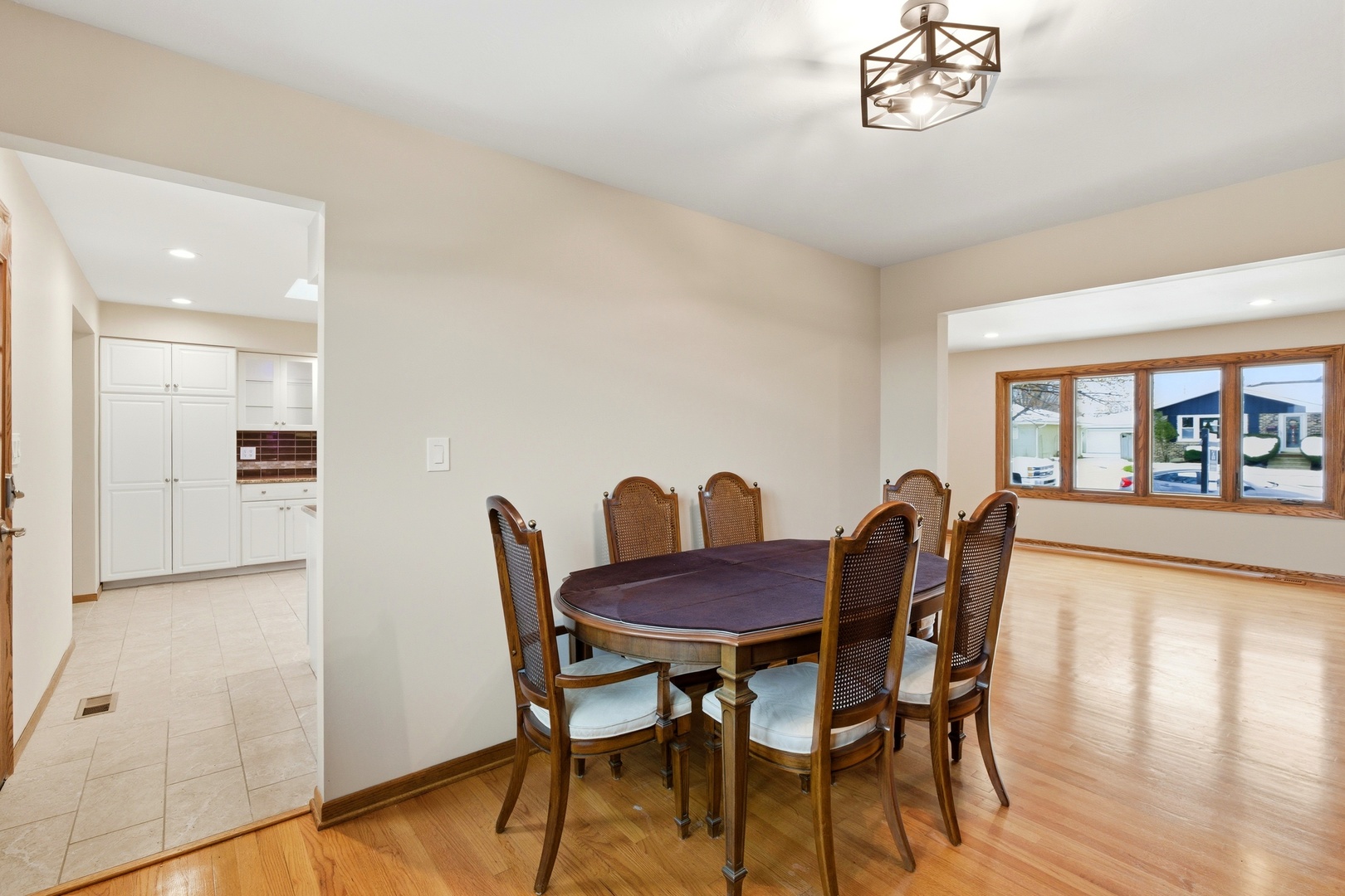 581 Victoria Lane