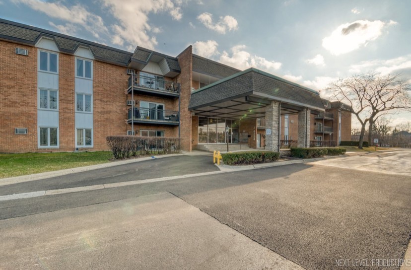 4224 Saratoga Avenue Unit: J311
