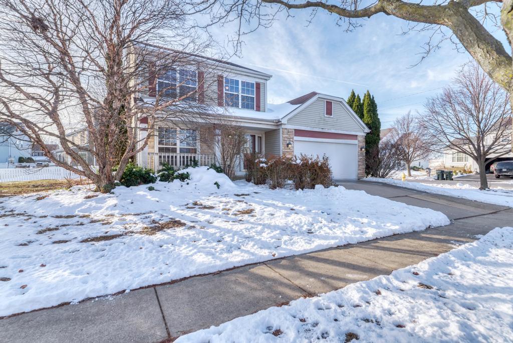 703 Hillcrest Drive