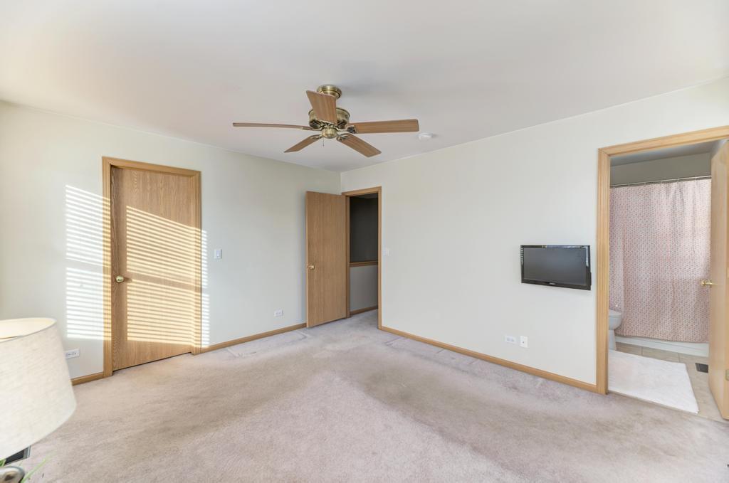 703 Hillcrest Drive