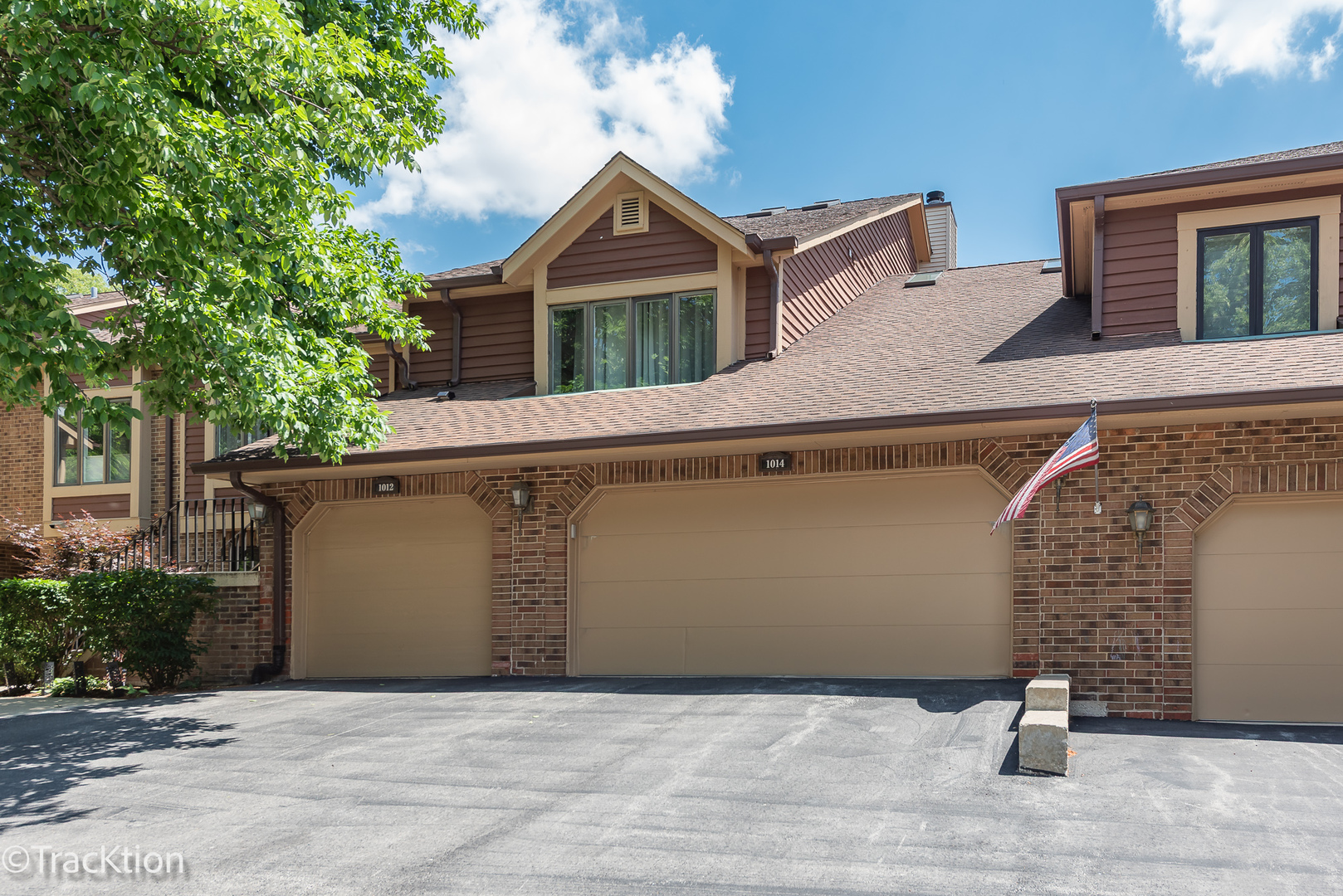 1014 Braemoor Drive Unit: B