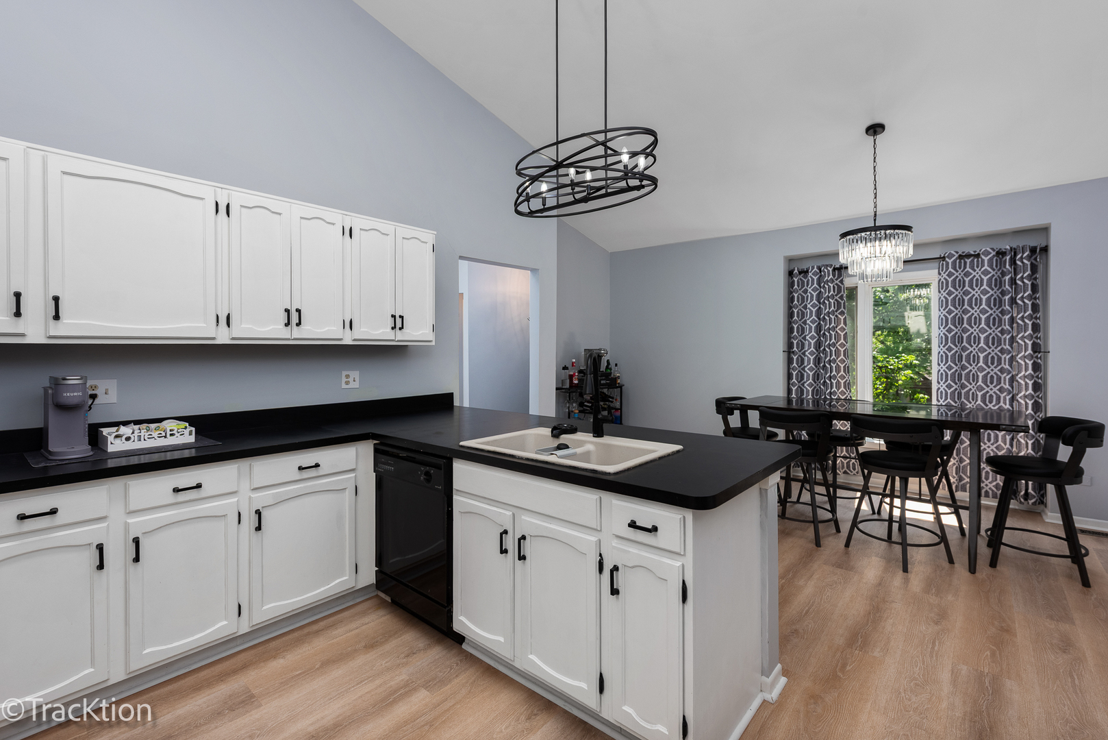 1014 Braemoor Drive Unit: B