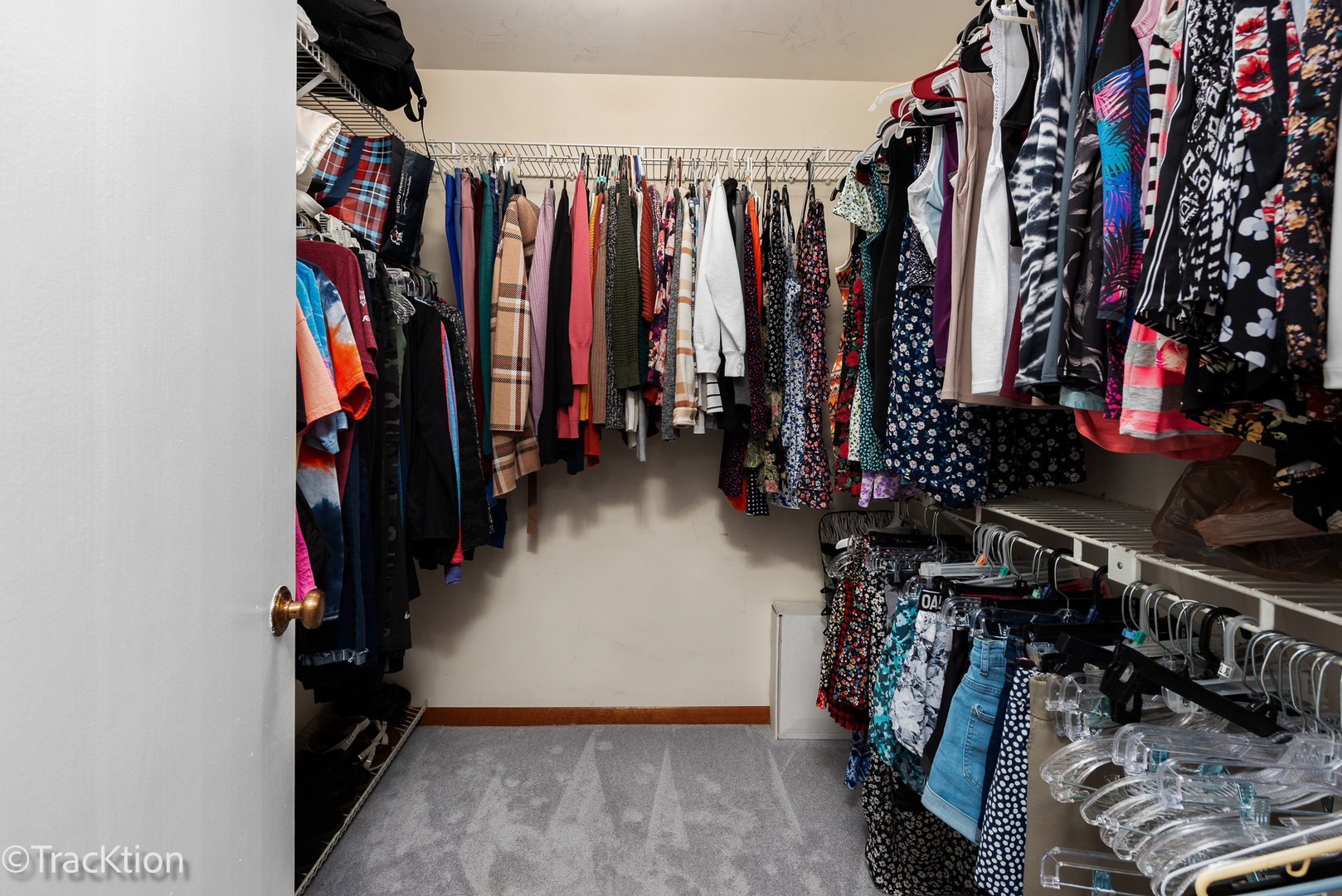 1014 Braemoor Drive Unit: B