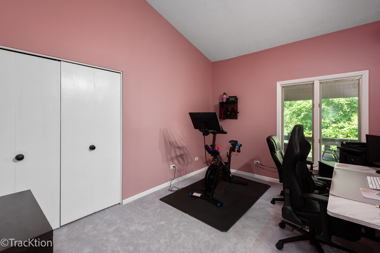 1014 Braemoor Drive Unit: B