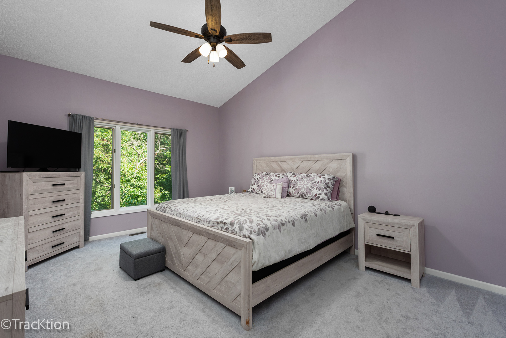 1014 Braemoor Drive Unit: B
