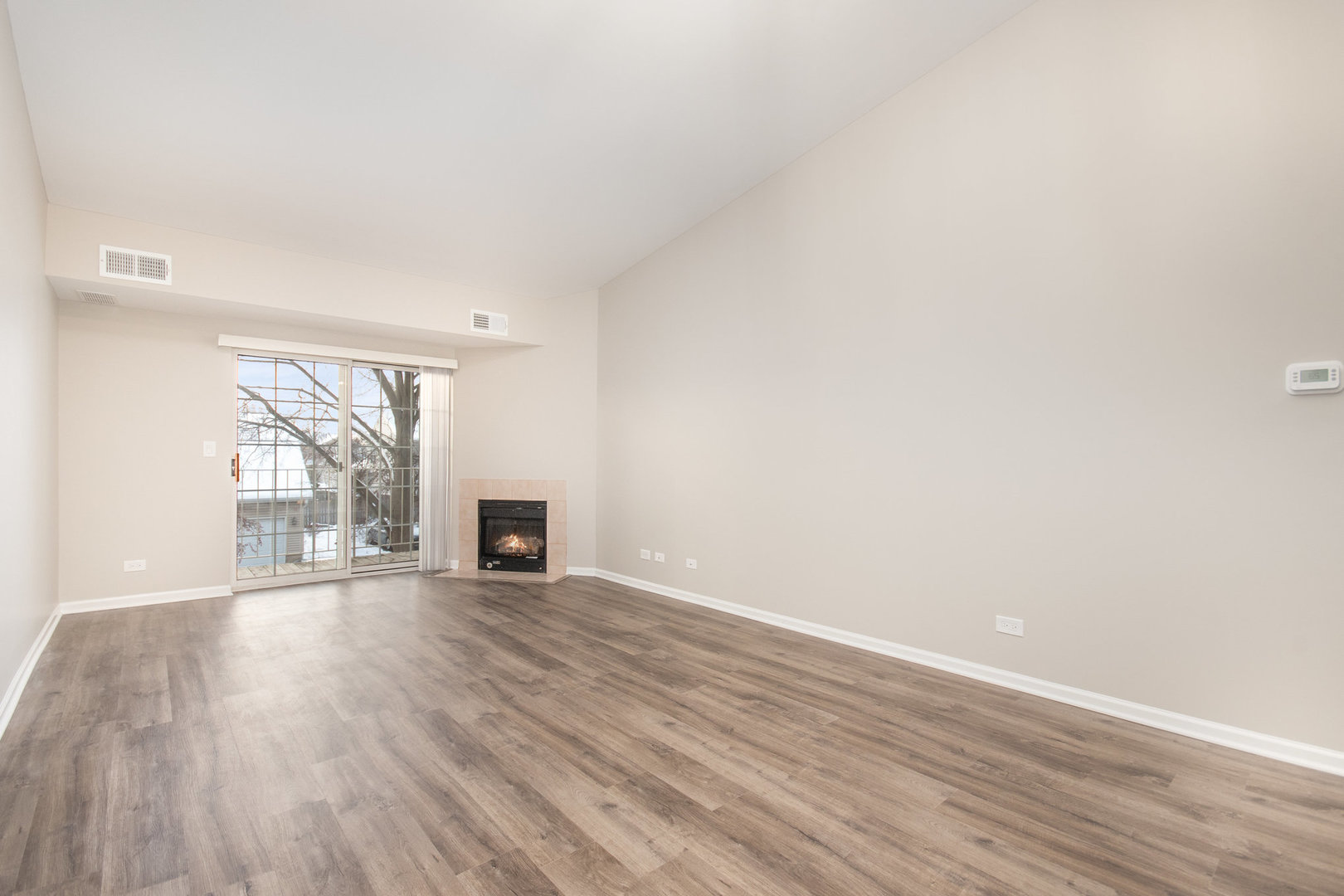 734 N Gary Avenue Unit: 210