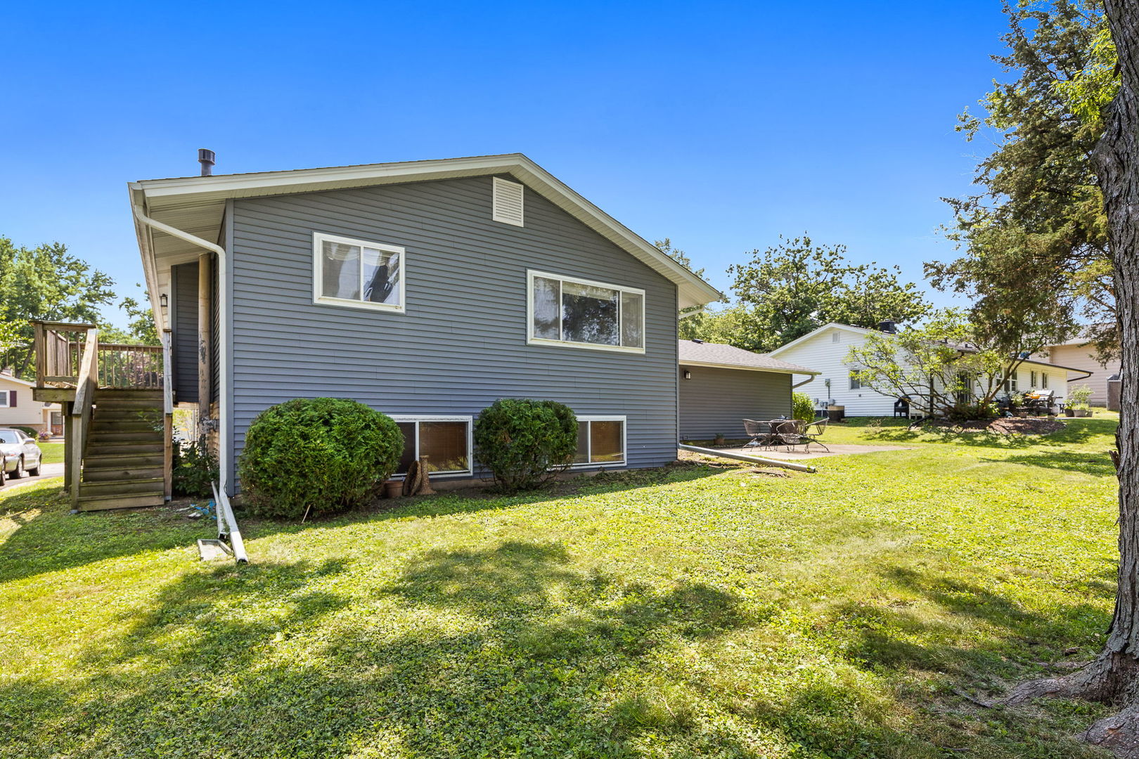 6308 Macarthur Drive
