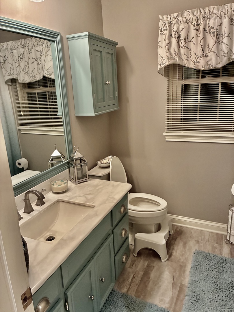605 Dorchester Court