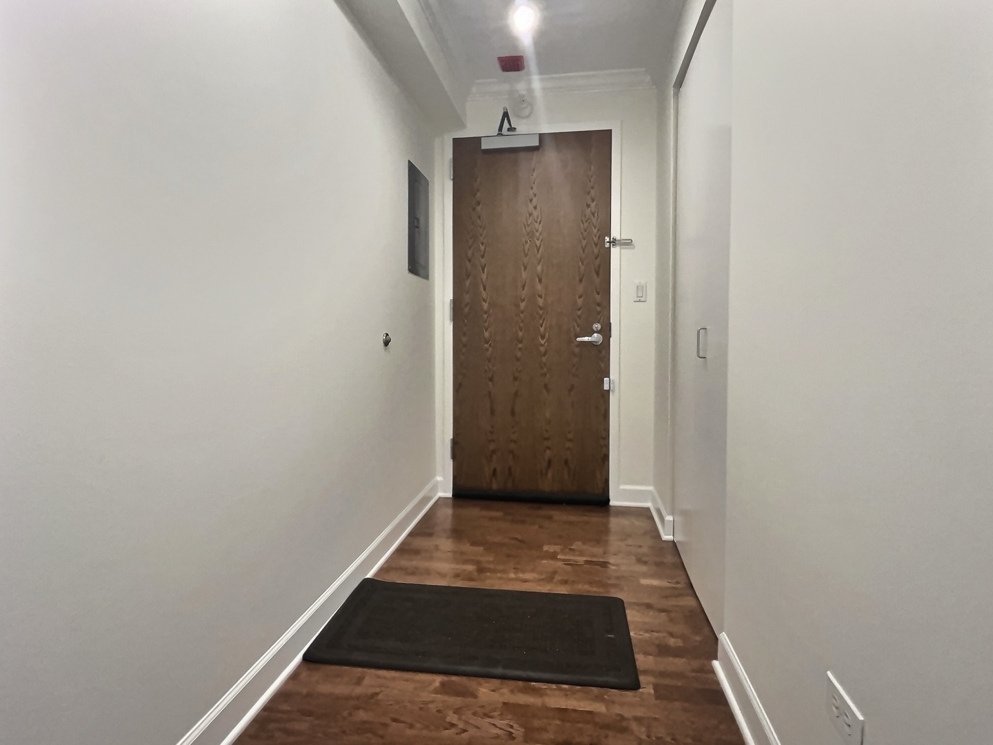 2 E Erie Street Unit: 1614