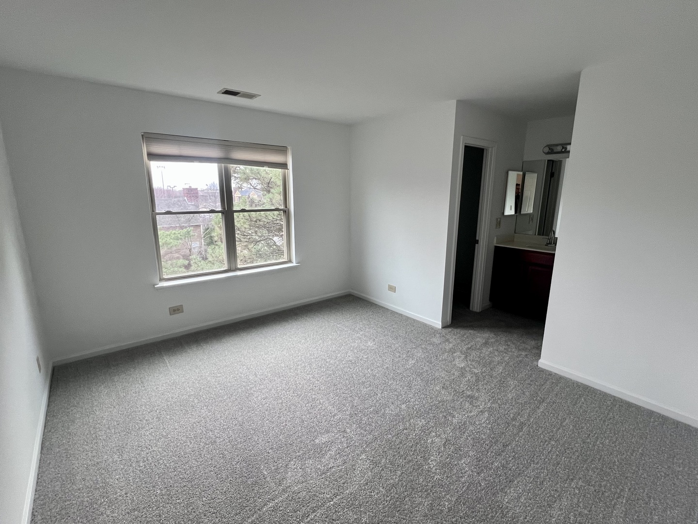 120 Glengarry Drive Unit: 312