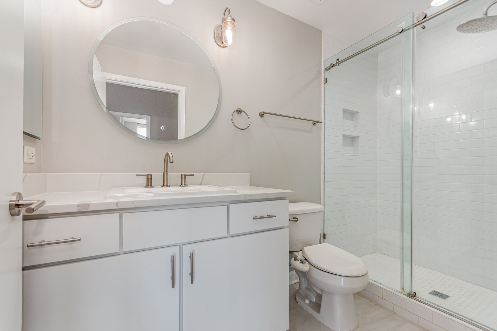 1901 S Calumet Avenue Unit: 2212