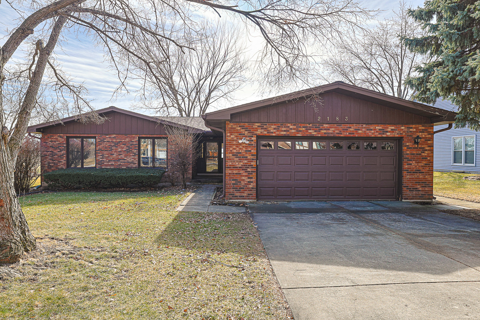 2183 Oak Hill Drive