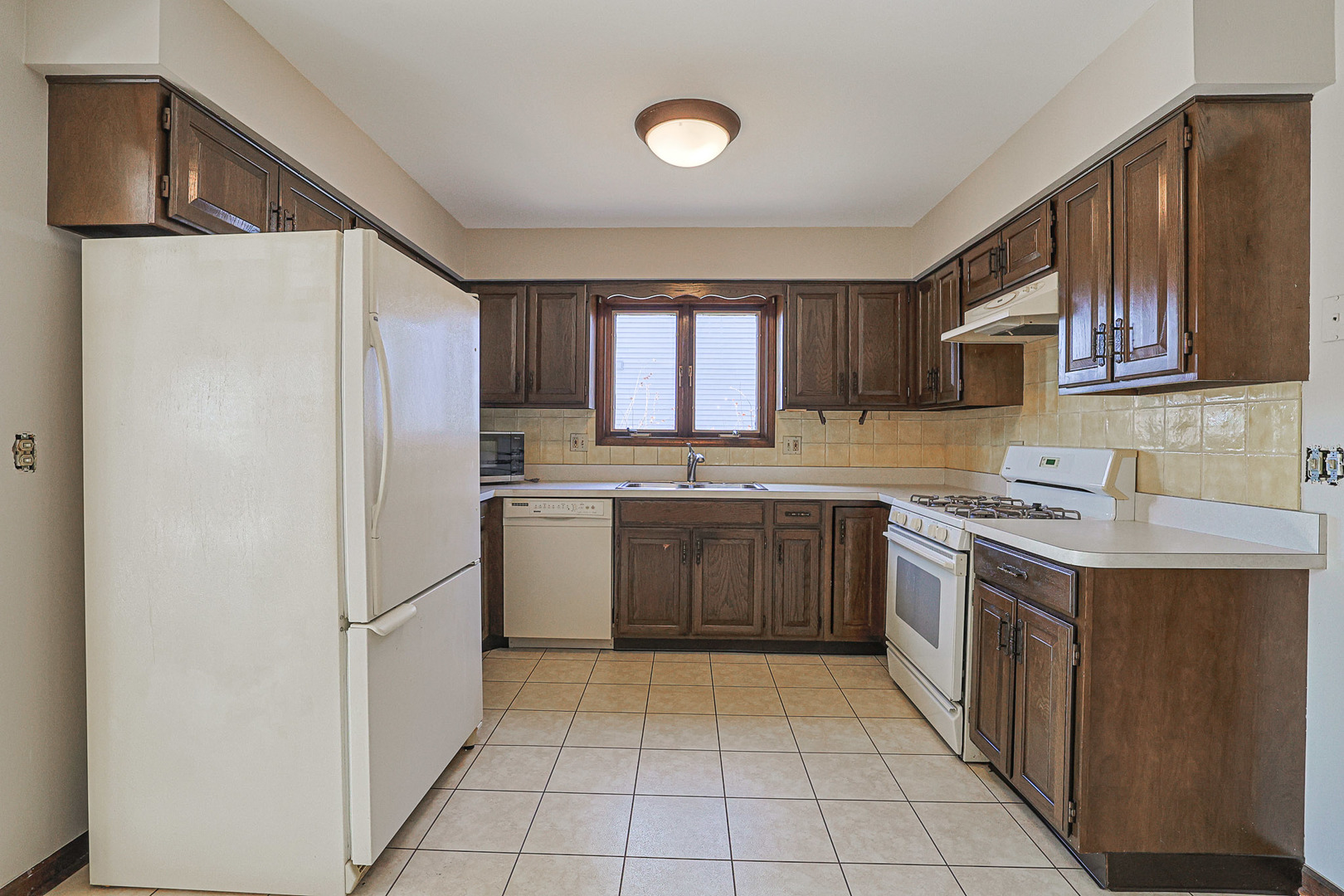 2183 Oak Hill Drive