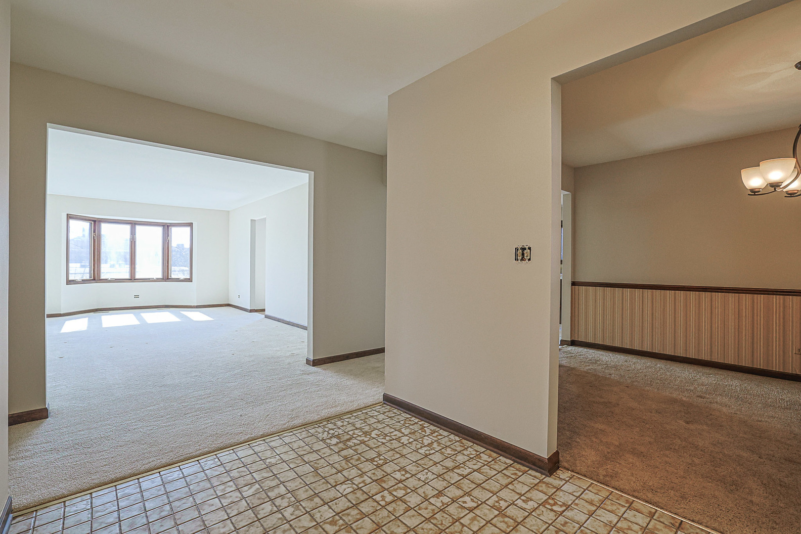 2183 Oak Hill Drive