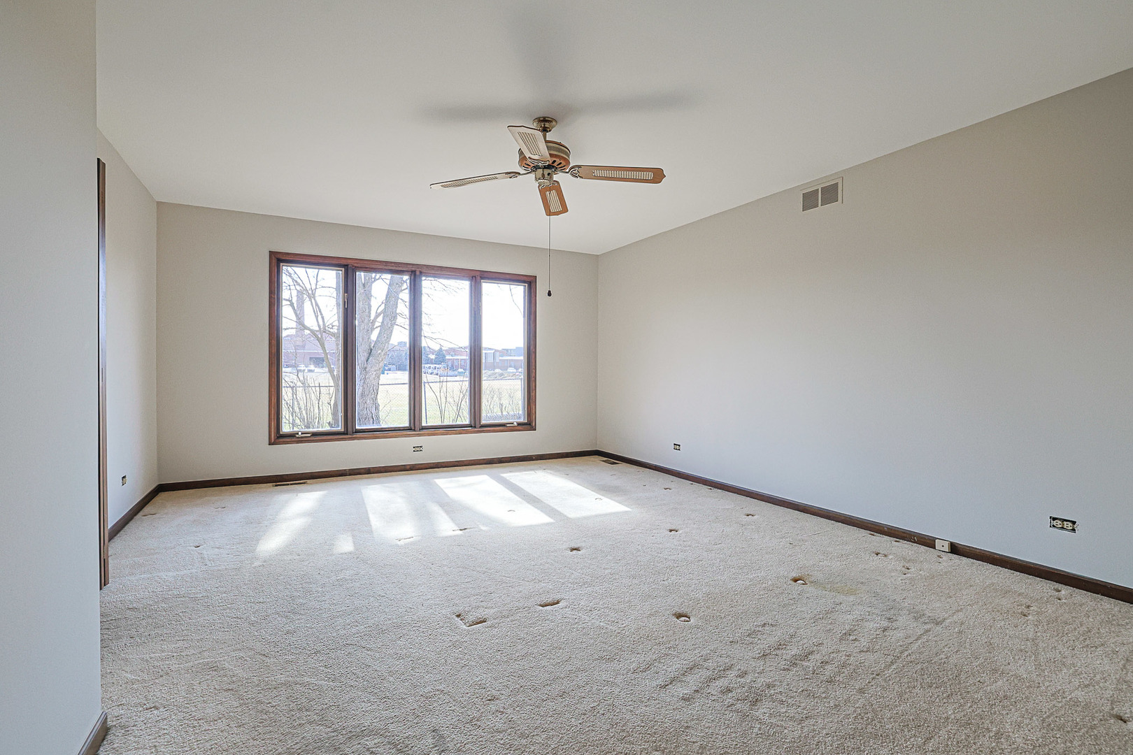 2183 Oak Hill Drive