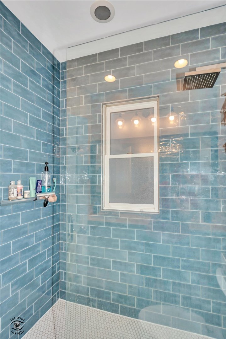 3640 N Damen Avenue Unit: 1