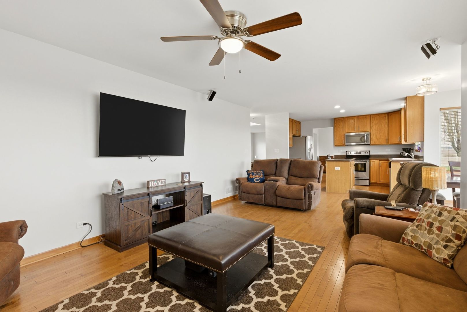 2932 Shetland Lane