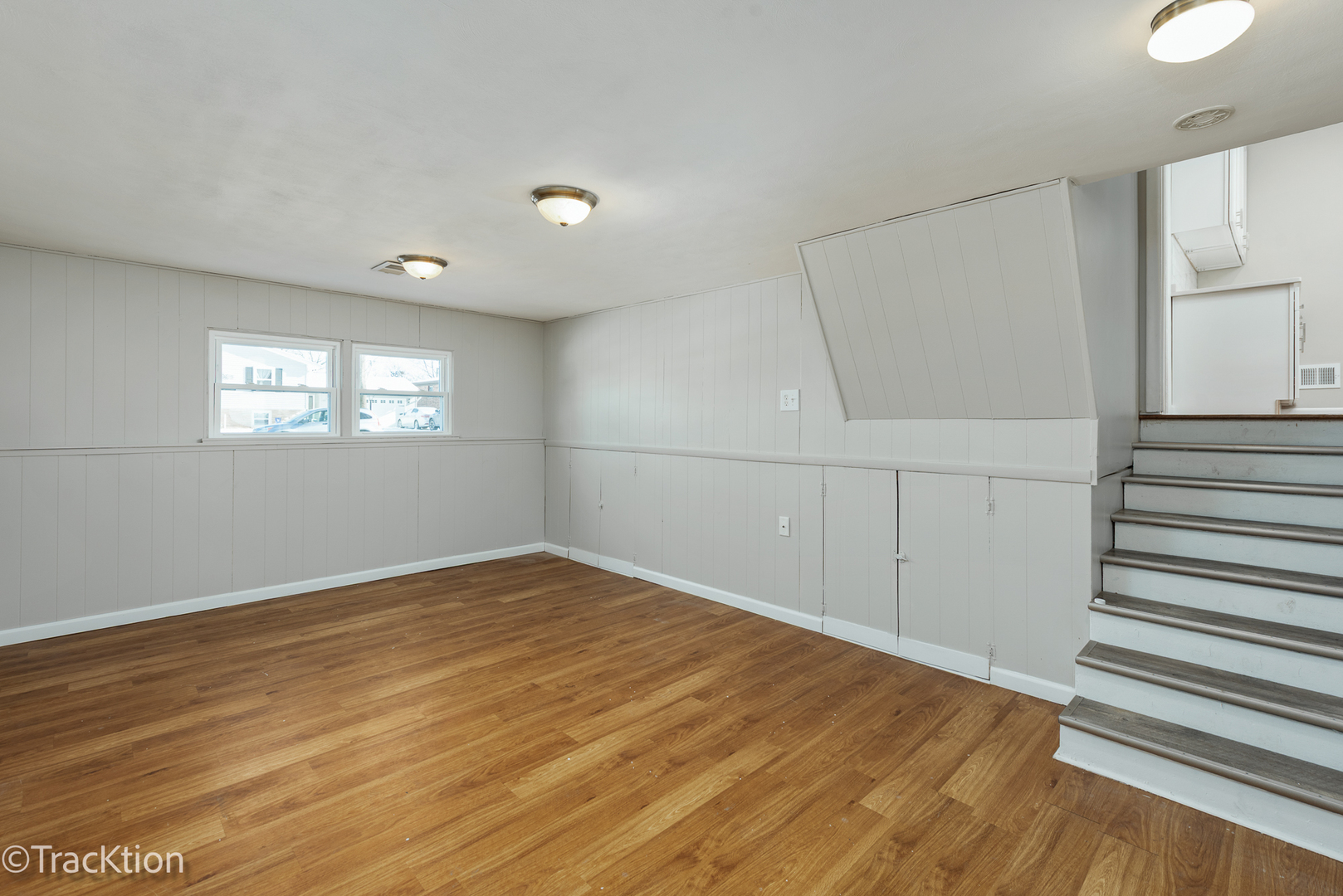 102 Grove Avenue