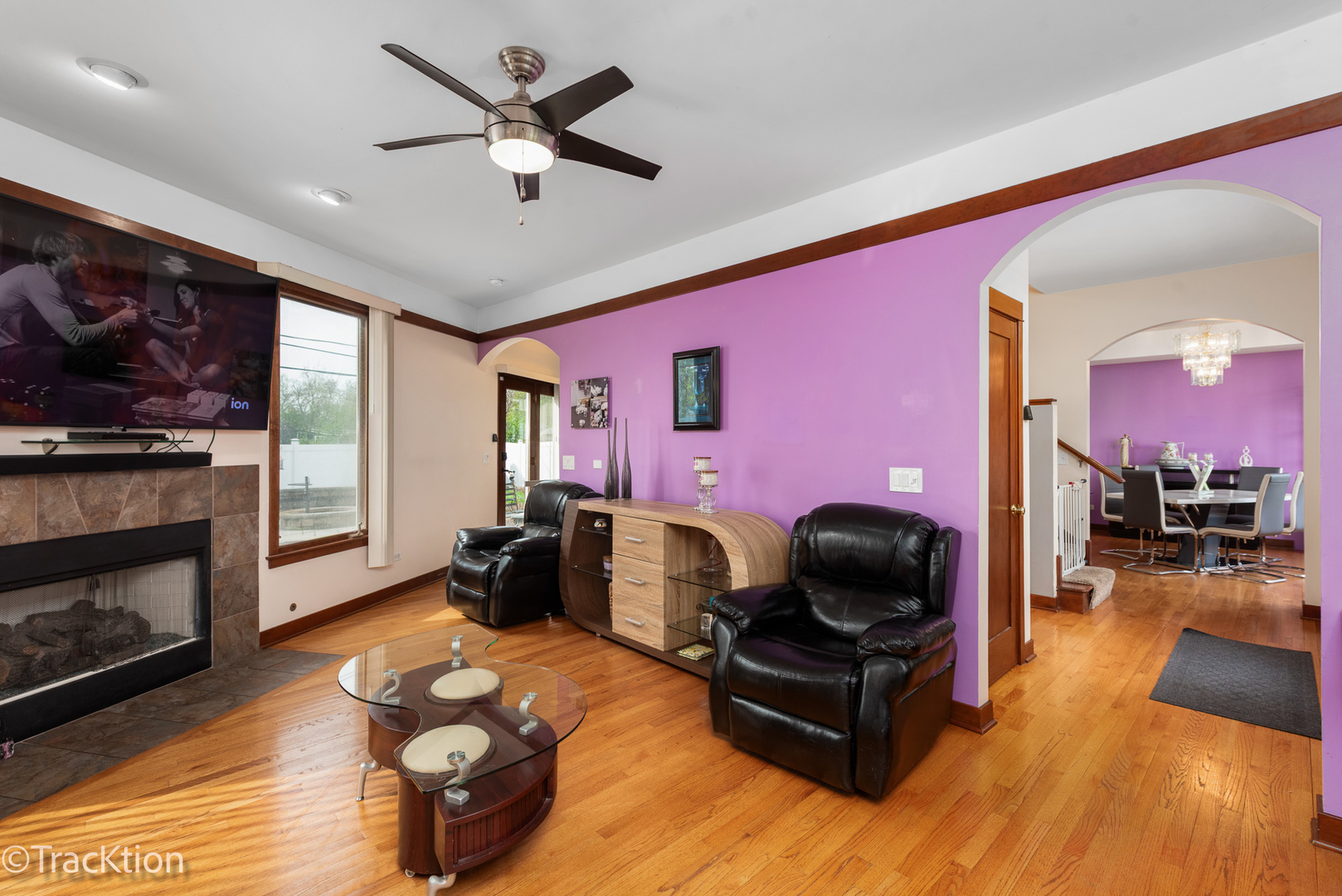 617 W Wilson Avenue