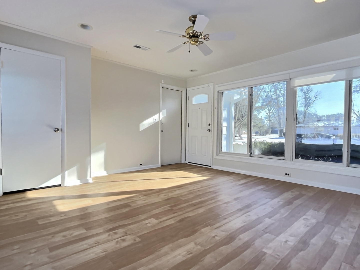 2946 Knollwood Lane