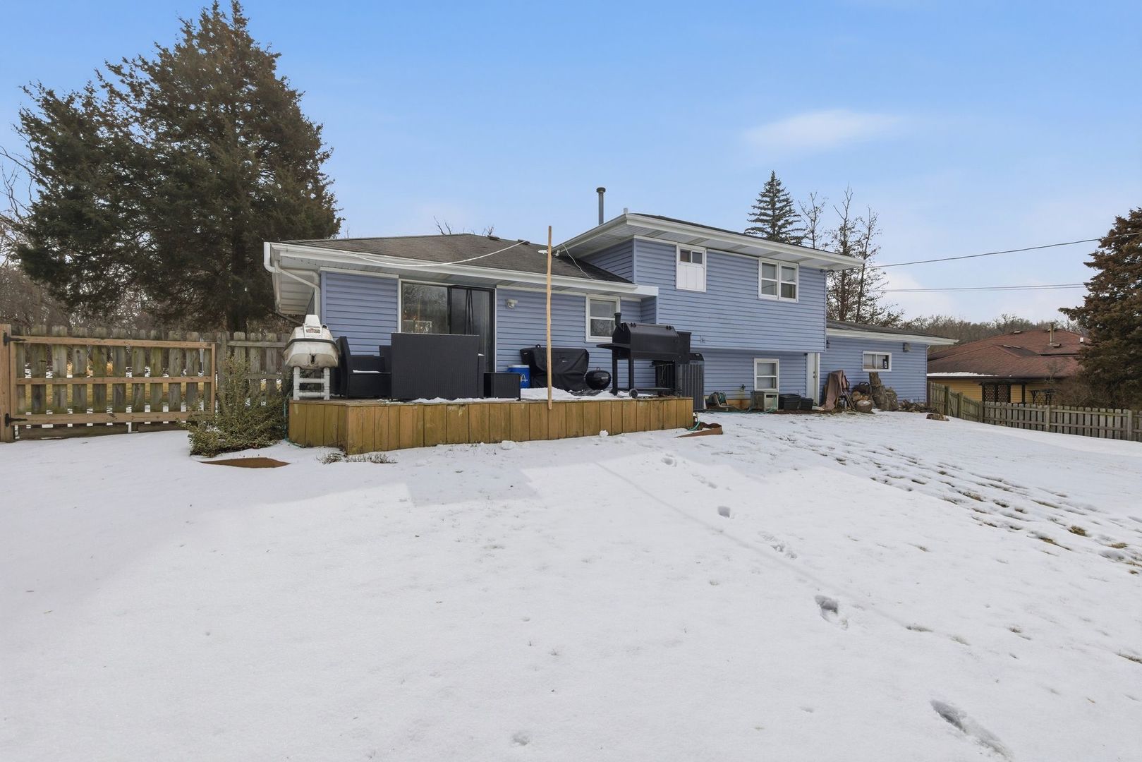 29W200 Forest Avenue