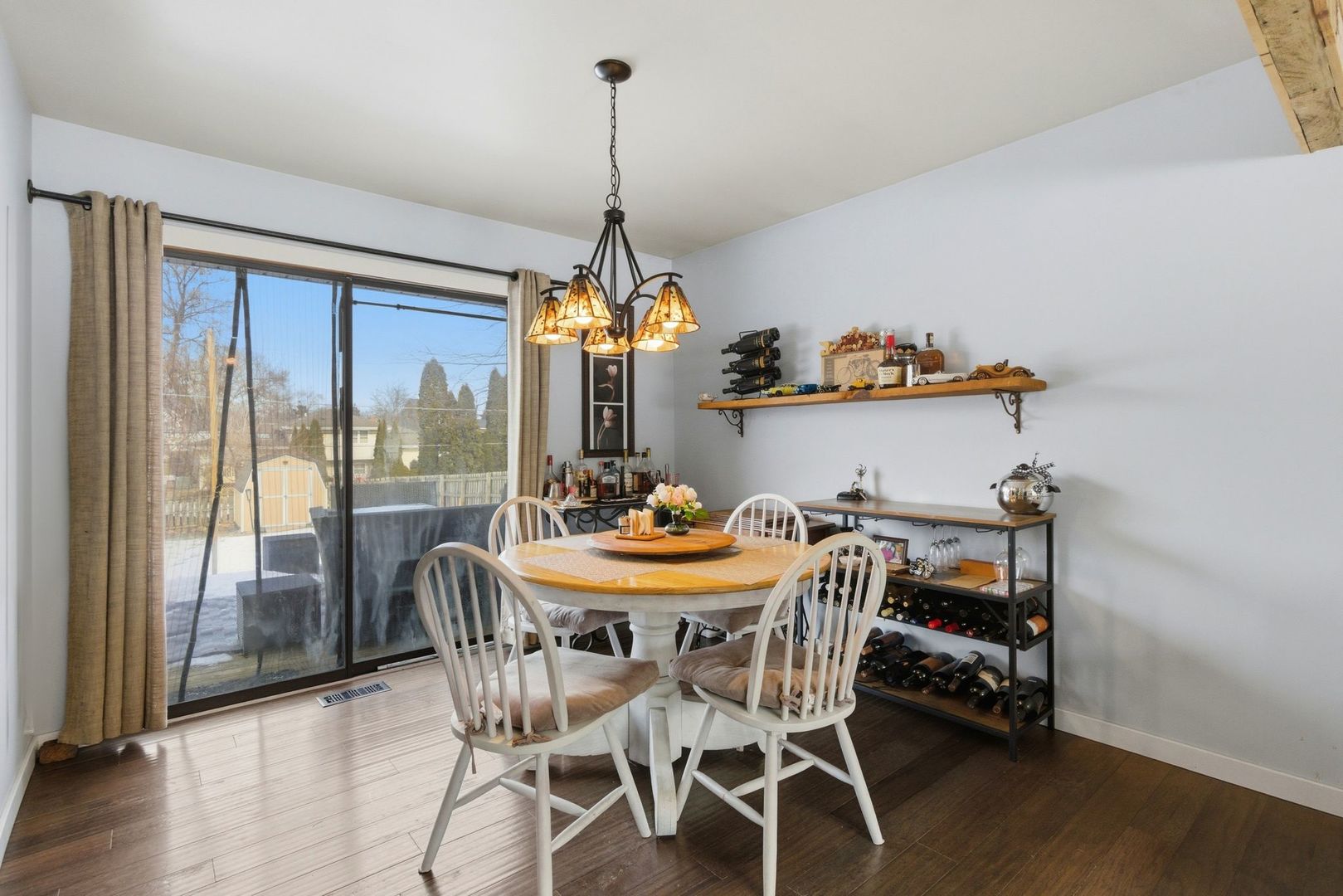 29W200 Forest Avenue