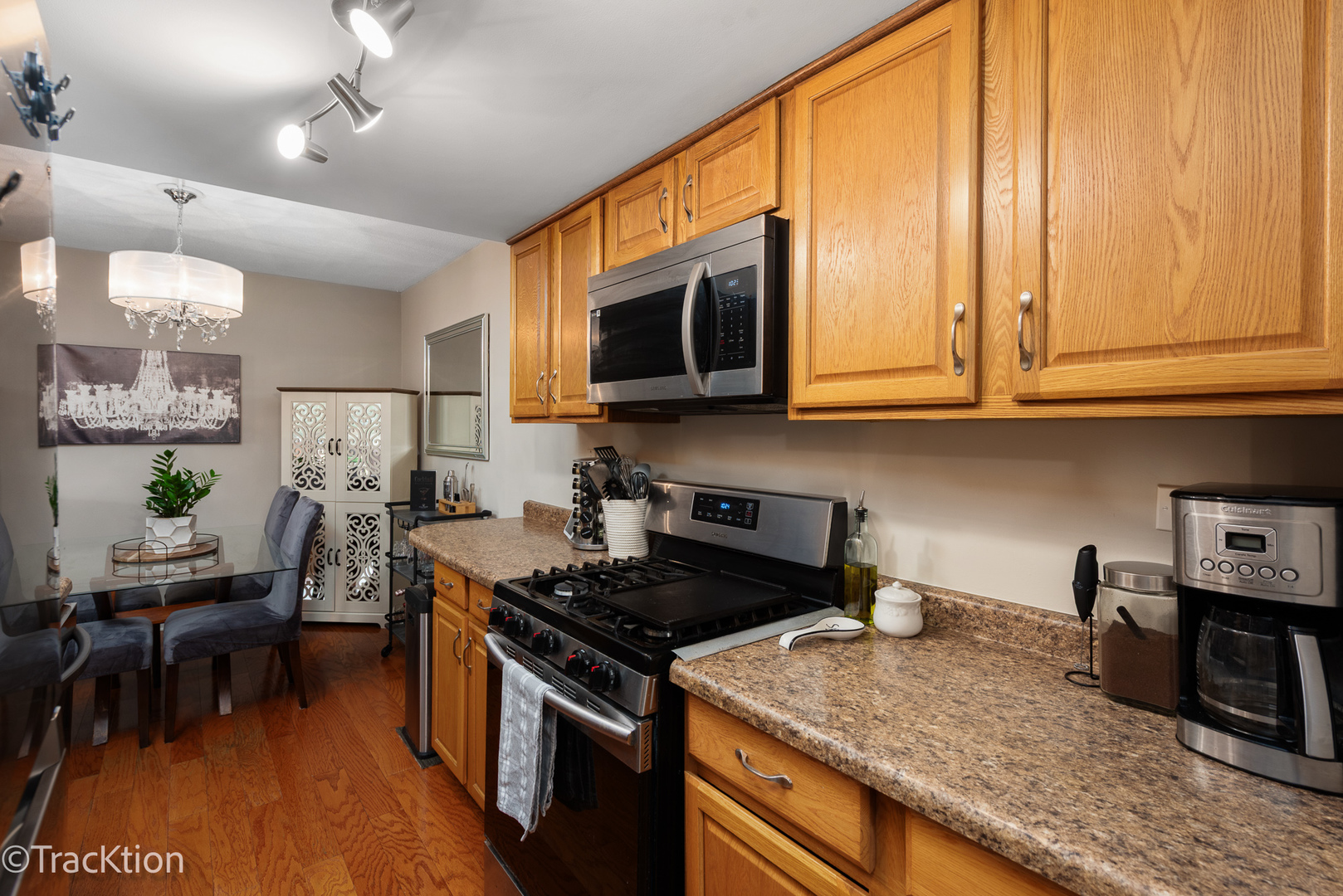 8010 Woodglen Lane Unit: 104