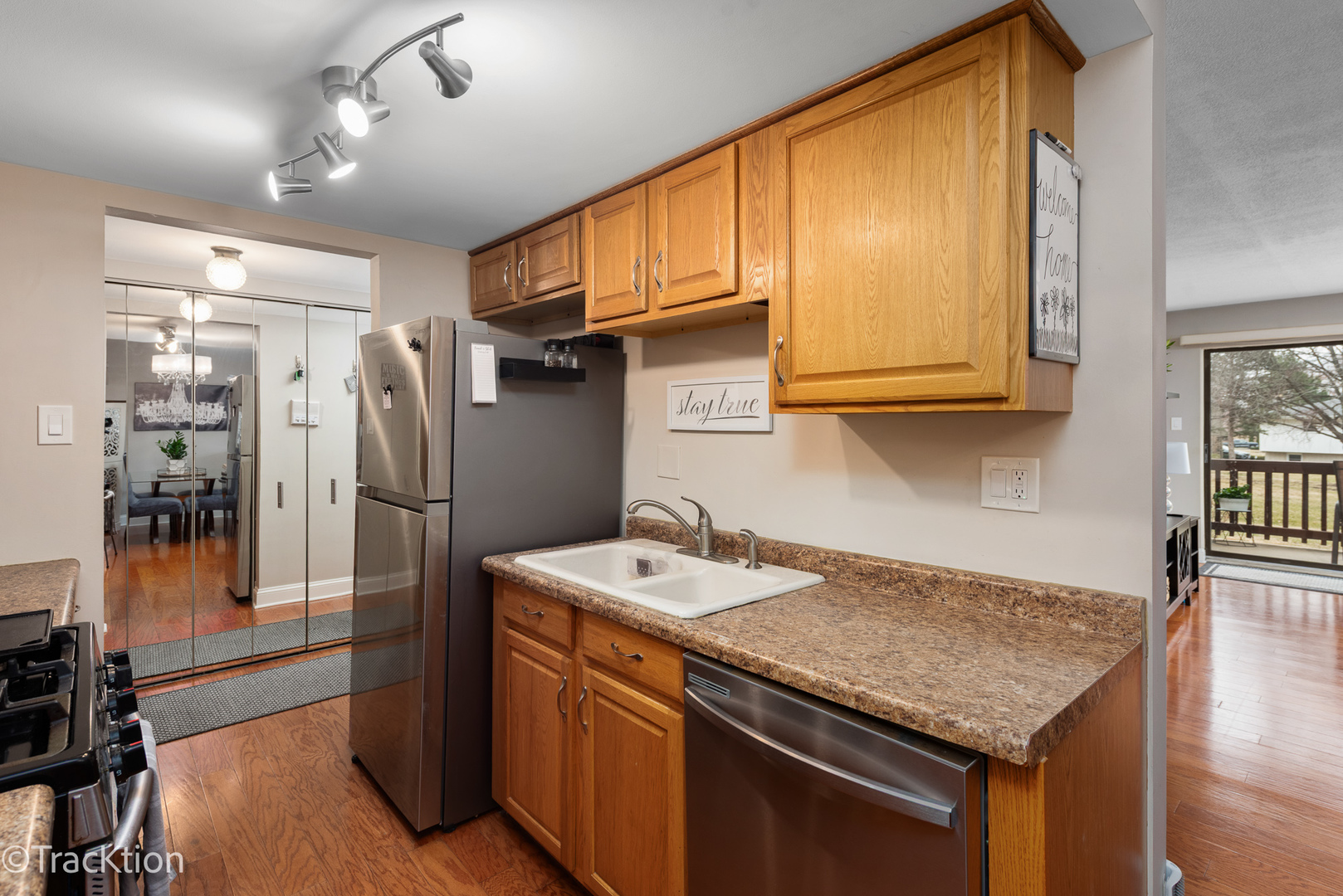 8010 Woodglen Lane Unit: 104