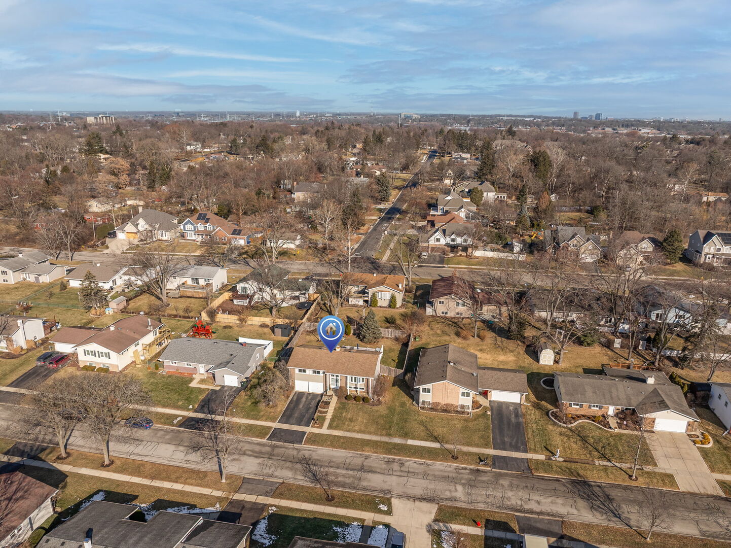 2422 Stonewall Avenue