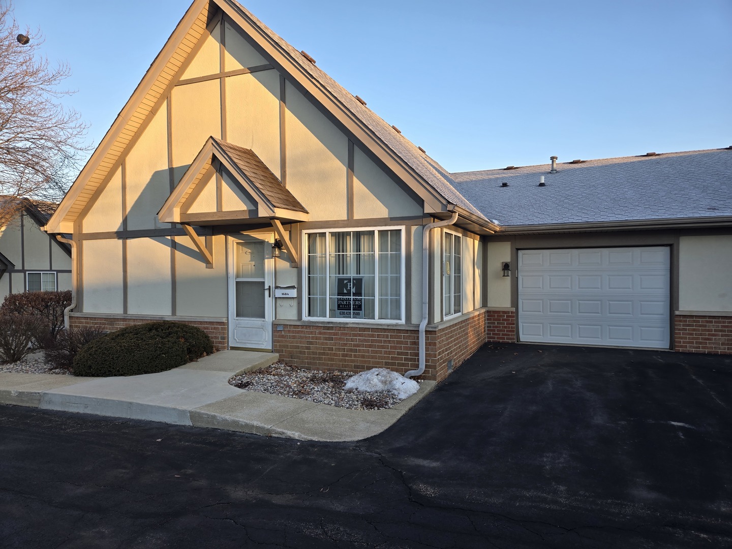 1684 Willow Circle Drive Unit: 1684