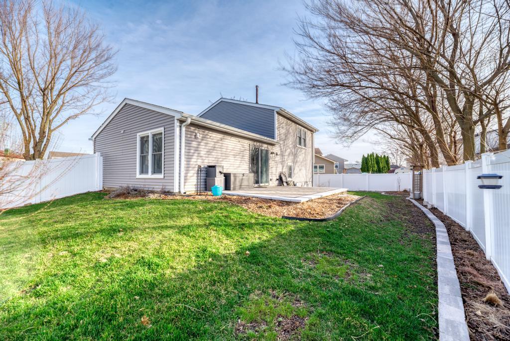 1754 Hemlock Drive