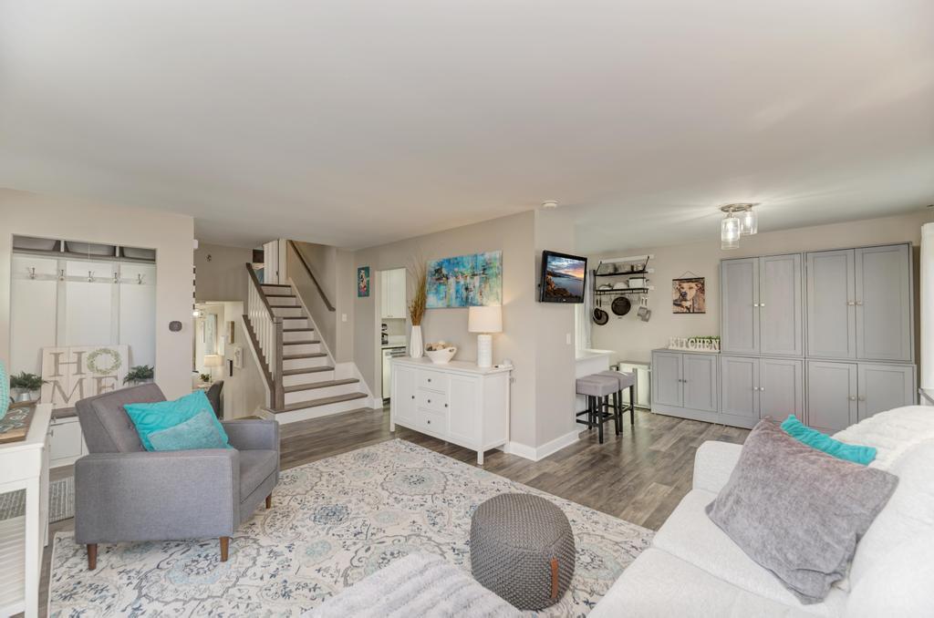 1754 Hemlock Drive