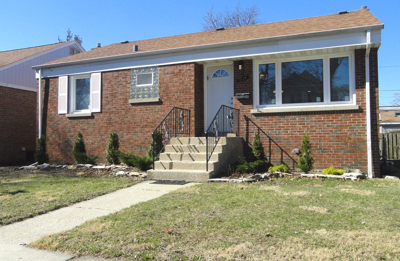 3136 Cuyler Avenue